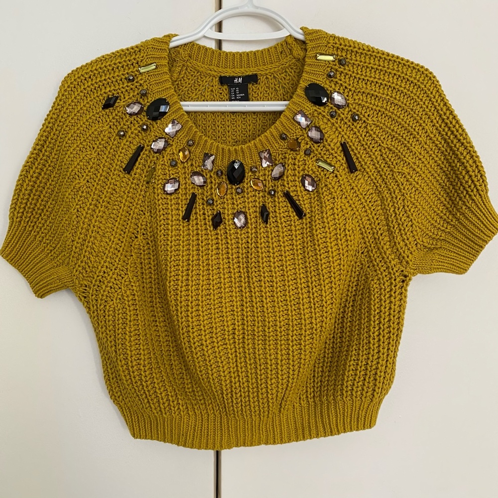 💥3/$25💥 H&M Knit Short Sleeve Crop Top T-Shirt With Jewels Gold Size XS